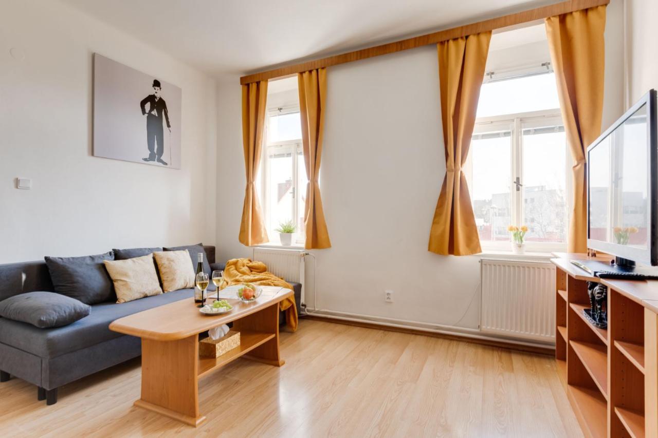 Sunshine Apartment Near The City Center براغ المظهر الخارجي الصورة