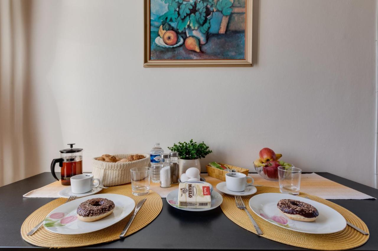 Sunshine Apartment Near The City Center براغ المظهر الخارجي الصورة