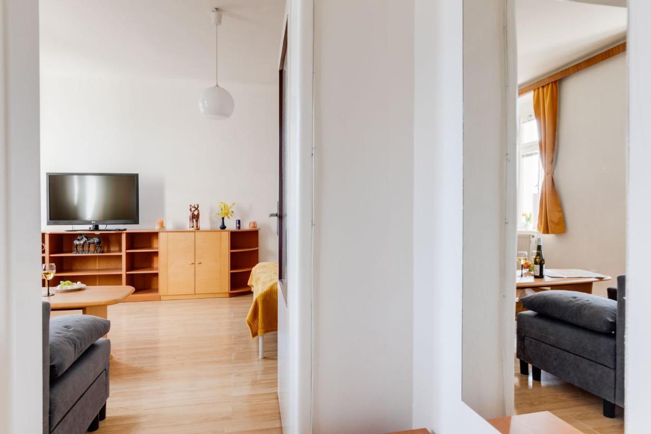 Sunshine Apartment Near The City Center براغ المظهر الخارجي الصورة
