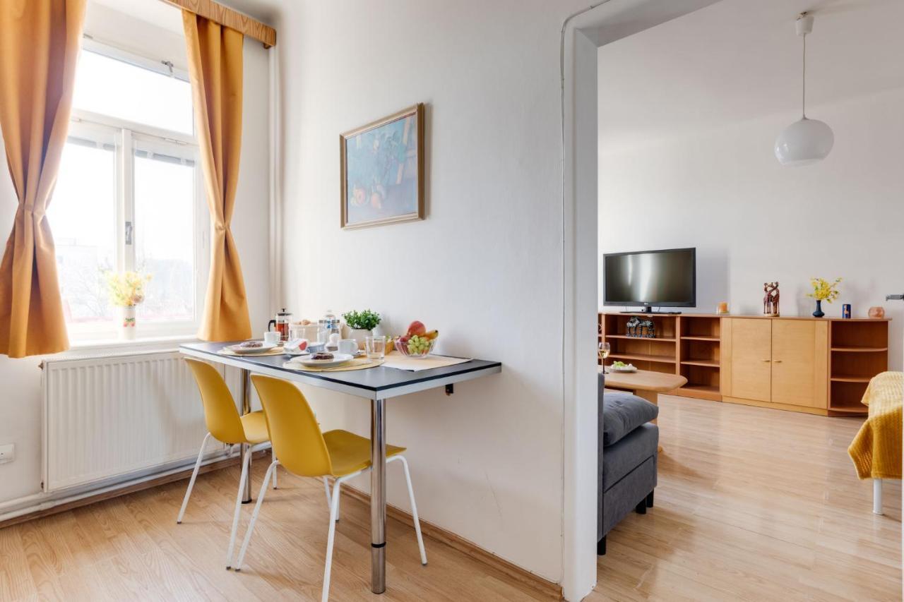 Sunshine Apartment Near The City Center براغ المظهر الخارجي الصورة