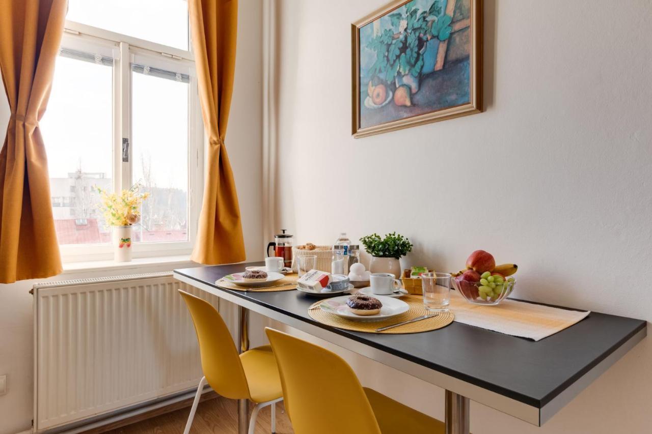 Sunshine Apartment Near The City Center براغ المظهر الخارجي الصورة