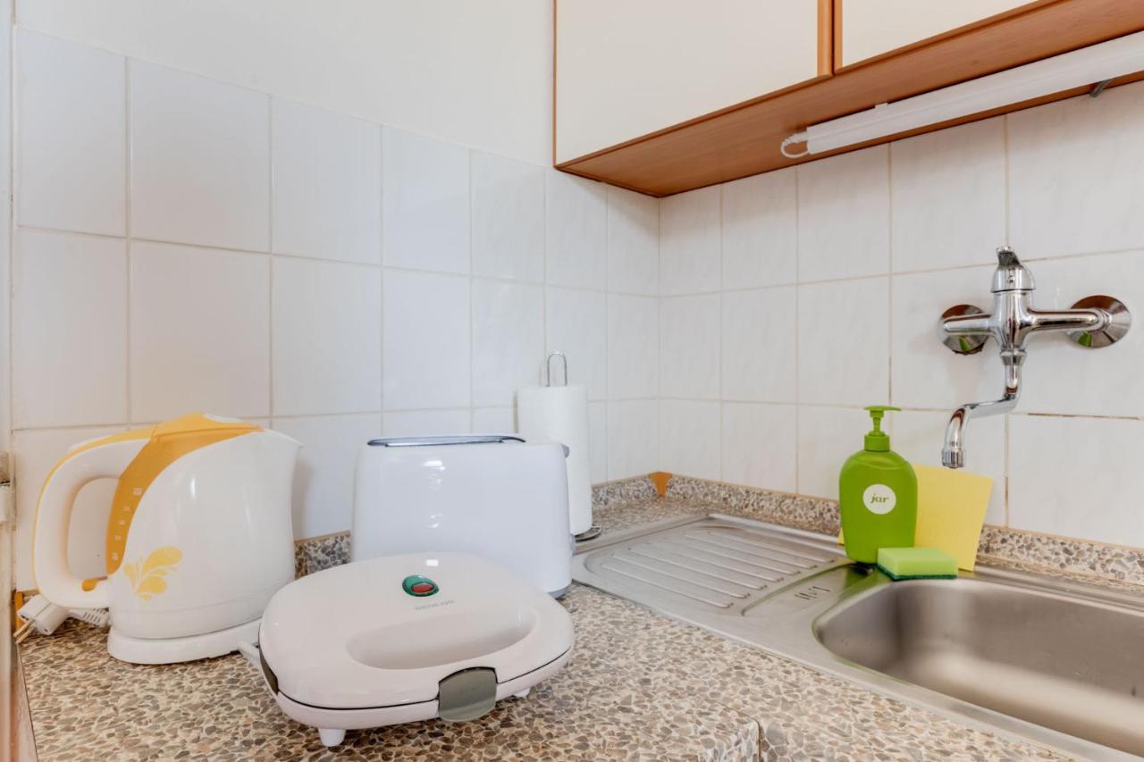 Sunshine Apartment Near The City Center براغ المظهر الخارجي الصورة